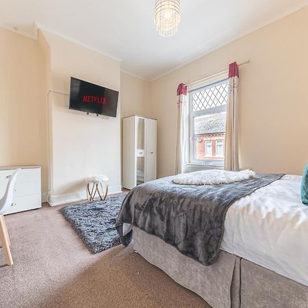 *King Bed* Luxury City Centre House Barrow-in-Furness Exterior photo